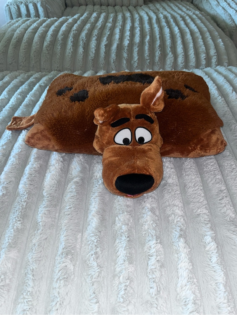 RARE Scooby Doo Pillow Pet EUC 18”